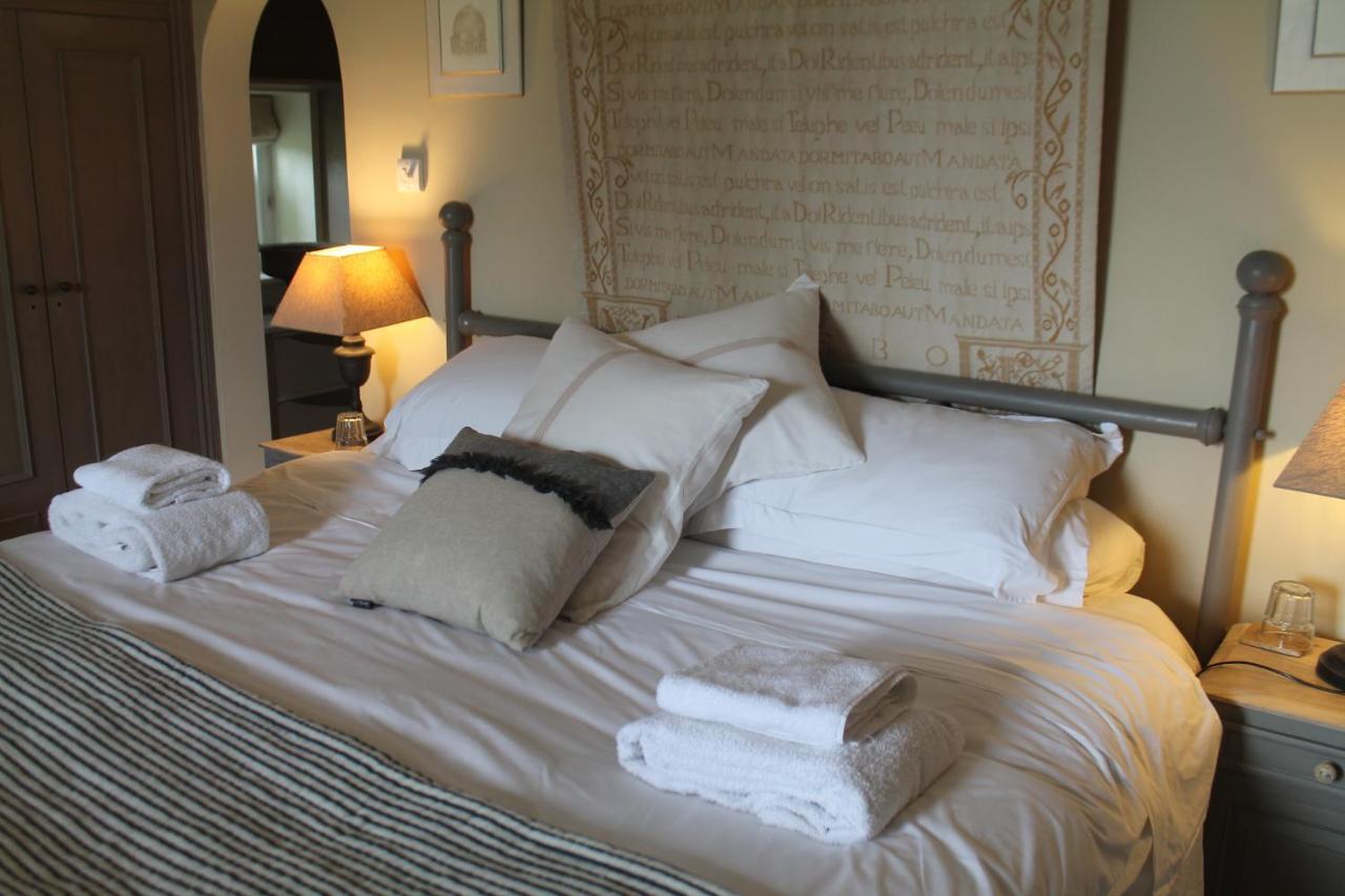Roundhill Farmhouse Kelston Екстер'єр фото